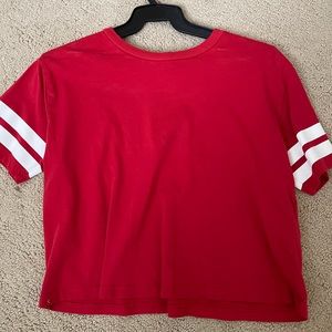 Basic Red Cropped Tee